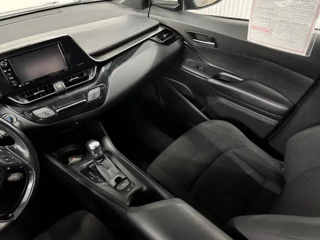 Toyota C-HR Xle A/c 2018 À VENDRE - Photo 13