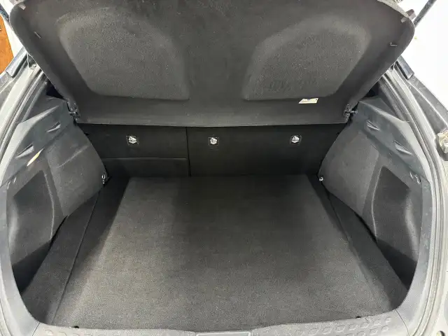 Toyota C-HR Xle A/c 2018 À VENDRE - Photo 15