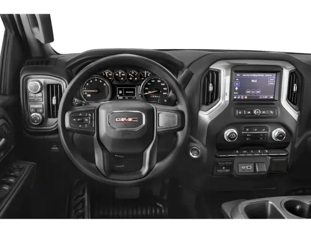 2026 GMC Sierra 3500HD - Photo 4