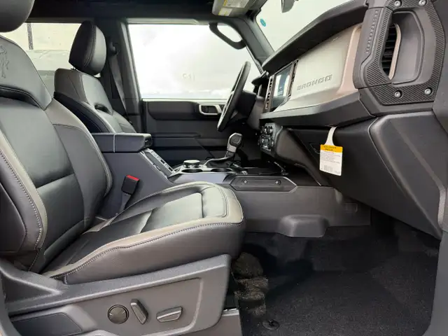 2026 Ford Bronco OUTER BANKS | HIGH/LUX PACKAGE | 360 CAMERA - Photo 32