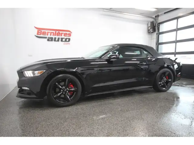 2016 Ford Mustang V6 / CONVERTIBLE - Photo 5