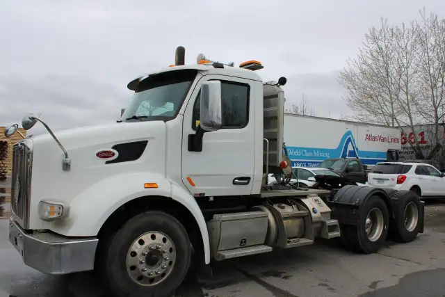 2019 PETERBILT 587 567 REG CAB CHASIS - Photo 6