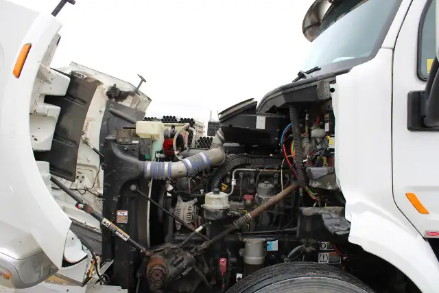 2019 PETERBILT 587 567 REG CAB CHASIS - Photo 7