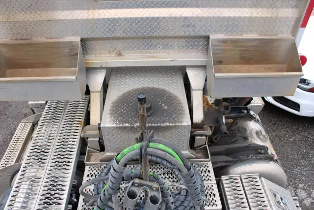 2019 PETERBILT 587 567 REG CAB CHASIS - Photo 10