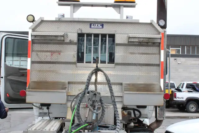 2019 PETERBILT 587 567 REG CAB CHASIS - Photo 17