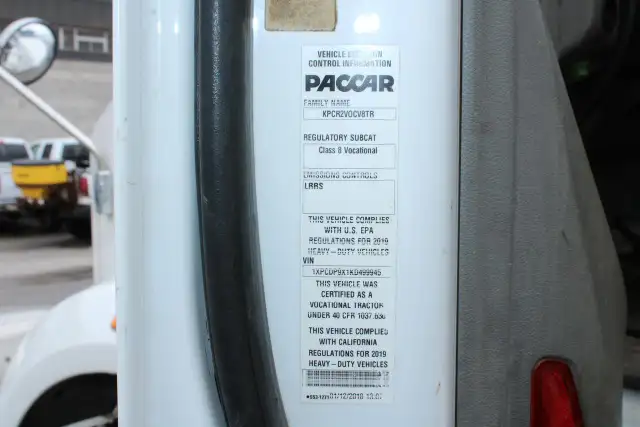 2019 PETERBILT 587 567 REG CAB CHASIS - Photo 19