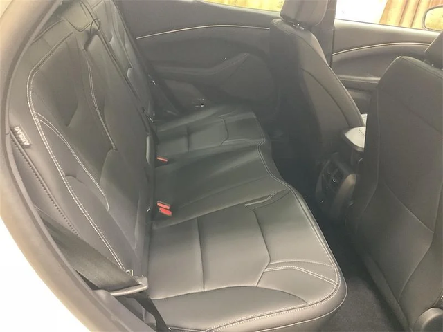 2026 FORD Mustang Mach-E Premium AWD - Photo 14