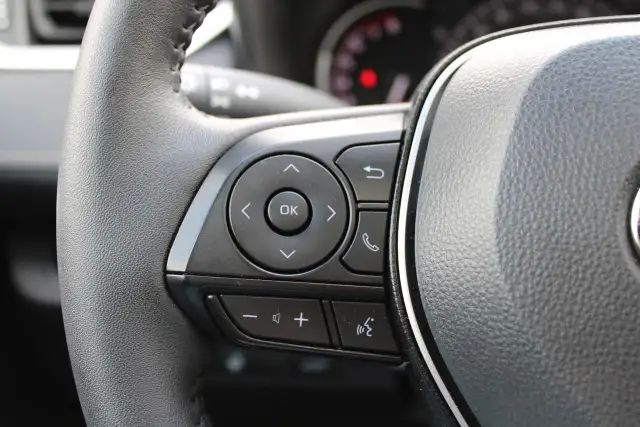 2025 Toyota RAV4 XLE AWD - Photo 14