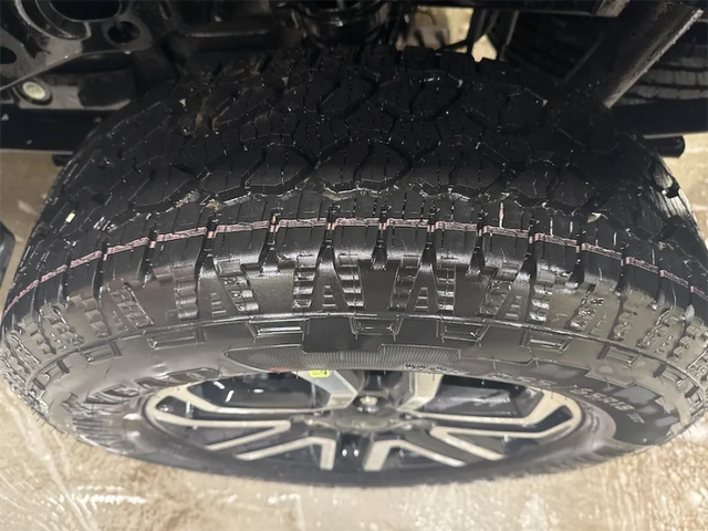 2026 FORD Ranger LARIAT - Photo 2