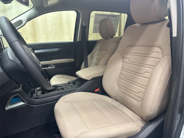 2026 FORD Ranger LARIAT - Photo 4