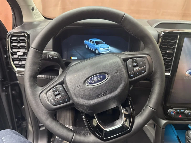 2026 FORD Ranger LARIAT - Photo 5