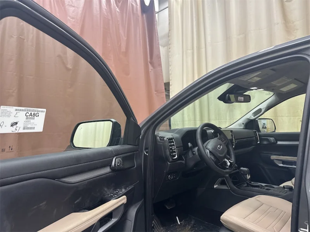 2026 FORD Ranger LARIAT - Photo 9