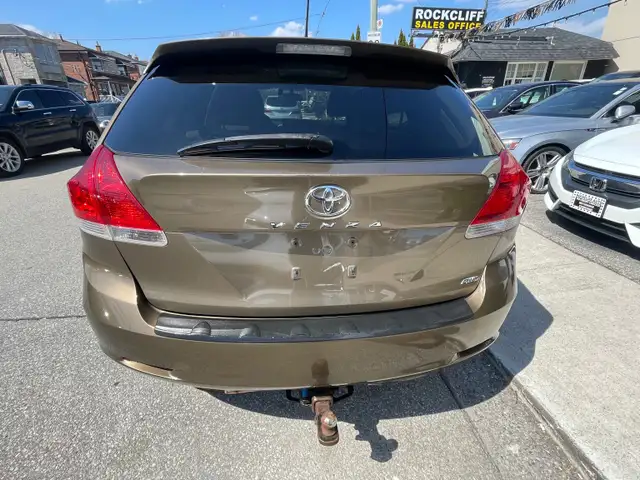 2011 Toyota Venza - Photo 6