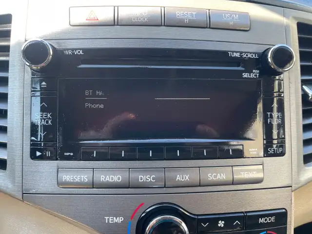 2011 Toyota Venza - Photo 18