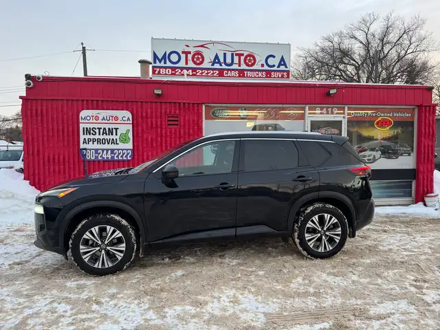 2021 Nissan Rogue SV - Photo 2