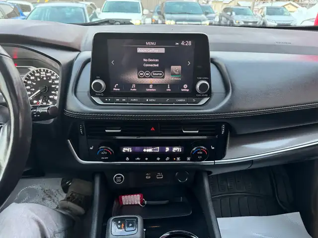 2021 Nissan Rogue SV - Photo 8