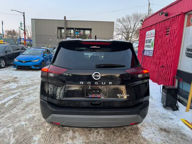 2021 Nissan Rogue SV - Photo 17