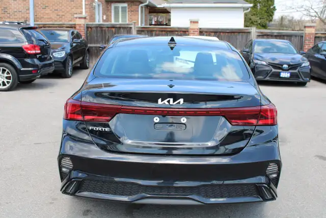 2024 Kia Forte EX - Photo 4