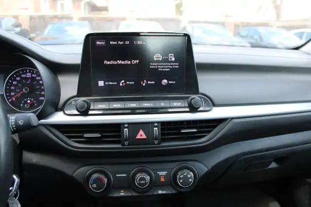 2024 Kia Forte EX - Photo 7