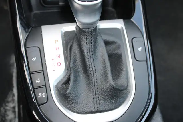 2024 Kia Forte EX - Photo 10