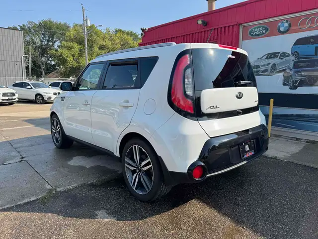 2015 KIA Soul SX - Photo 18