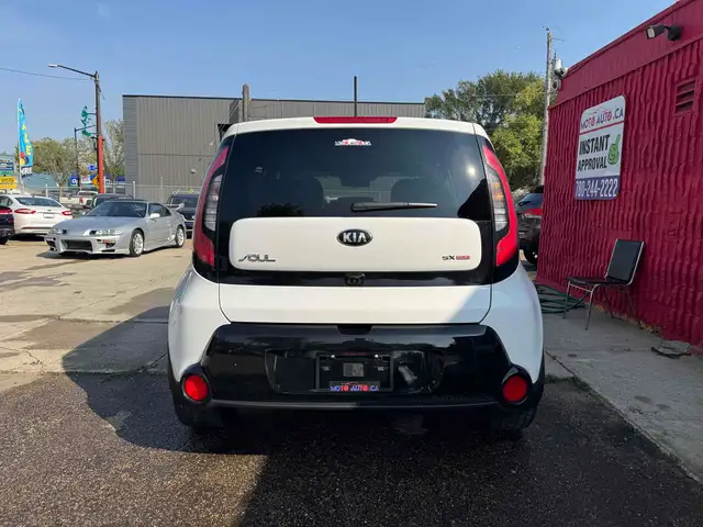 2015 KIA Soul SX - Photo 19