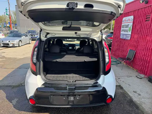 2015 KIA Soul SX - Photo 21