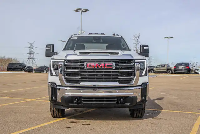 2026 GMC Sierra 2500HD SLE - Photo 3