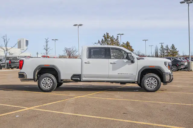 2026 GMC Sierra 2500HD SLE - Photo 10