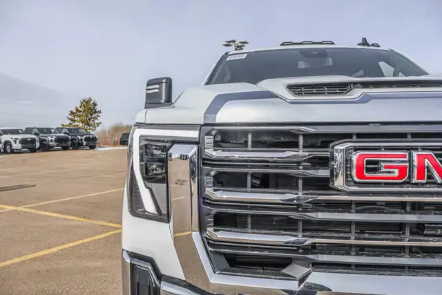 2026 GMC Sierra 2500HD SLE - Photo 11
