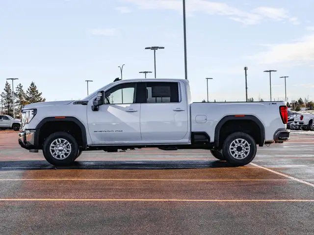 2026 GMC Sierra 2500HD SLE - Photo 5