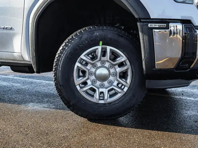 2026 GMC Sierra 2500HD SLE - Photo 11