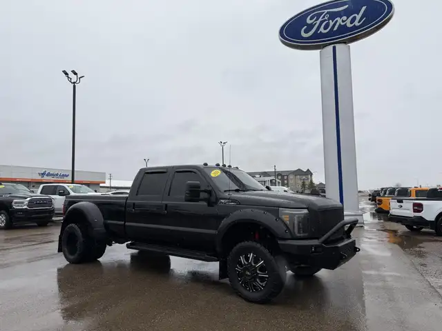 2016 Ford Super Duty F-350 Lariat DRW / DELETED! / LEVELED! / LO - Photo 2