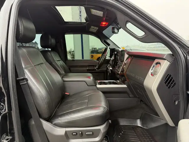 2016 Ford Super Duty F-350 Lariat DRW / DELETED! / LEVELED! / LO - Photo 10