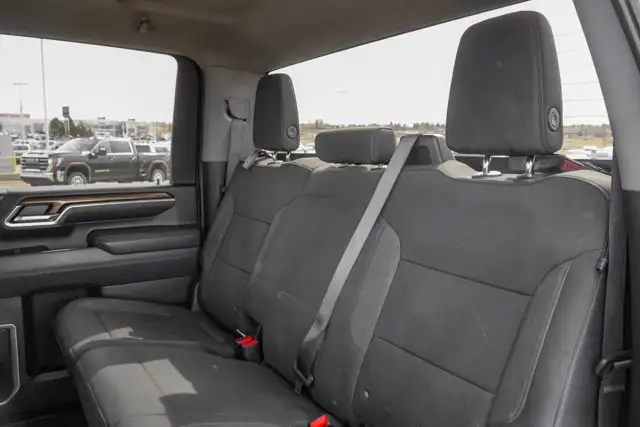 2025 Chevrolet Silverado 2500HD LT 6.6L - Photo 16