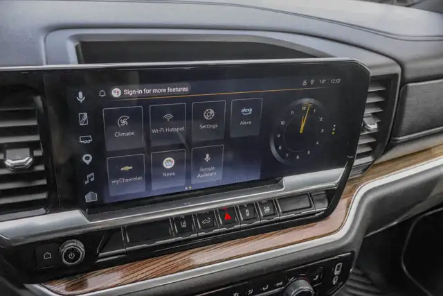 2025 Chevrolet Silverado 2500HD LT 6.6L - Photo 22