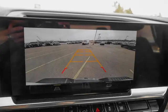 2025 Chevrolet Silverado 2500HD LT 6.6L - Photo 23