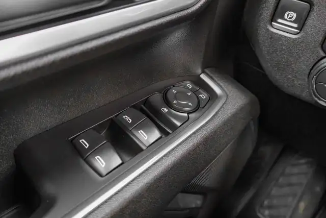 2025 Chevrolet Silverado 2500HD LT 6.6L - Photo 25