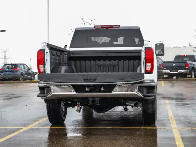 2026 GMC Sierra 2500HD SLE - Photo 9