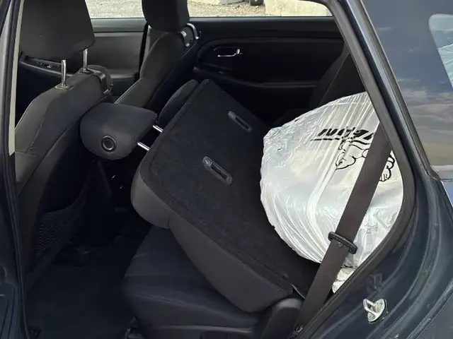 2014 KIA RONDO LX EDITION | 32 SERVICE RECORDS - Photo 7