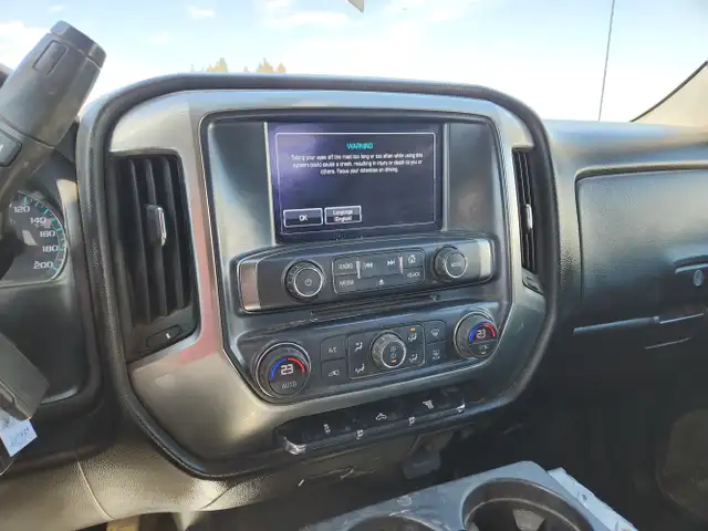 2018 Chevrolet Silverado 3500HD - Photo 18