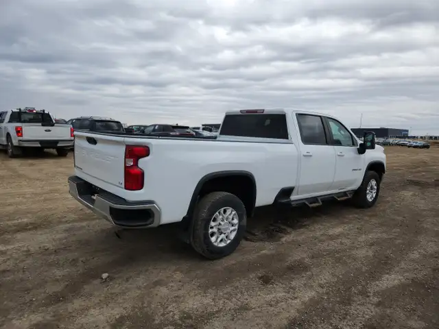 2020 Chevrolet Silverado 3500HD - Photo 4