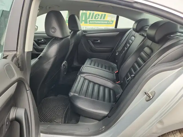 2012 Volkswagen CC - Photo 14