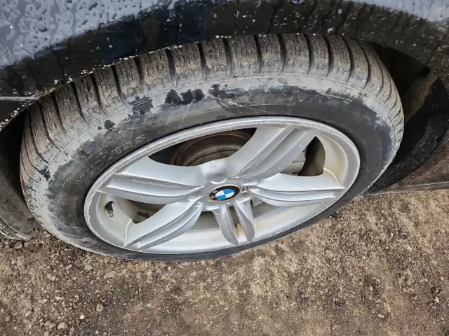 2011 BMW 5 Series - Photo 9