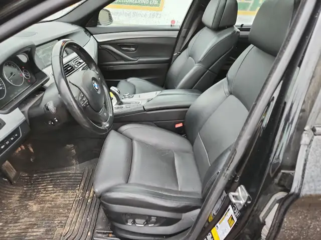 2011 BMW 5 Series - Photo 13