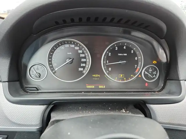 2011 BMW 5 Series - Photo 21