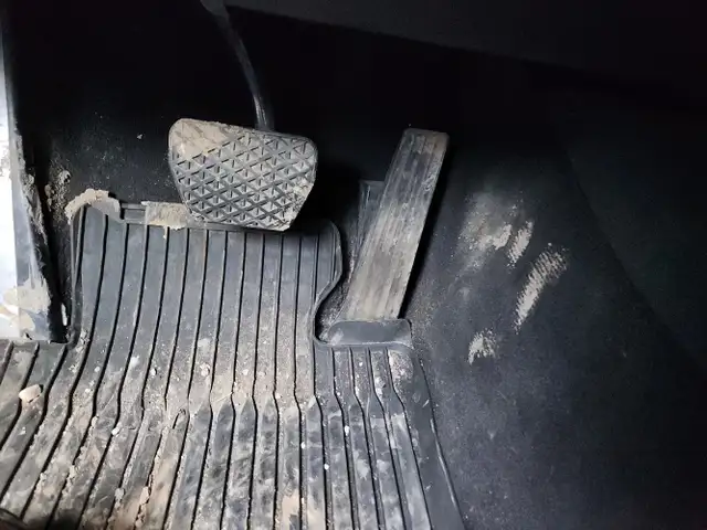 2011 BMW 5 Series - Photo 23