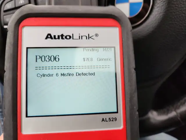 2011 BMW 5 Series - Photo 37