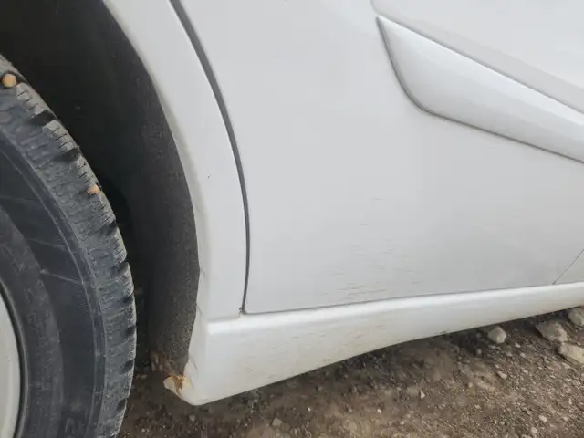 2004 Ford Focus - Photo 30