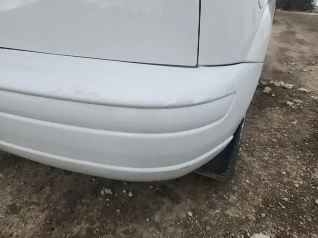 2004 Ford Focus - Photo 32